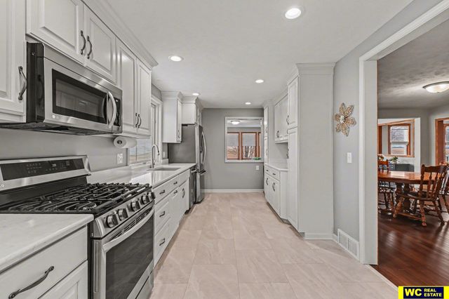 9887 County Road 7, Nickerson, NE 68044