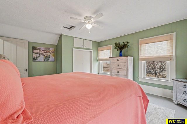 9887 County Road 7, Nickerson, NE 68044