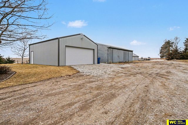 9887 County Road 7, Nickerson, NE 68044