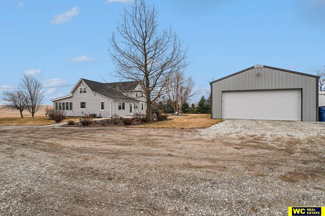 9887 County Road 7, Nickerson, NE 68044