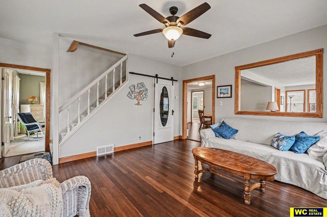 9887 County Road 7, Nickerson, NE 68044