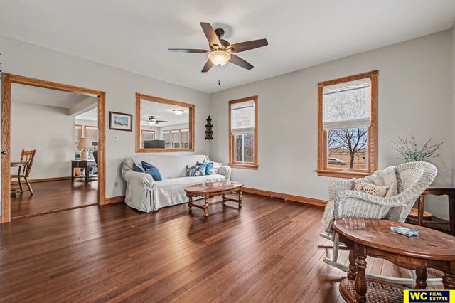 9887 County Road 7, Nickerson, NE 68044