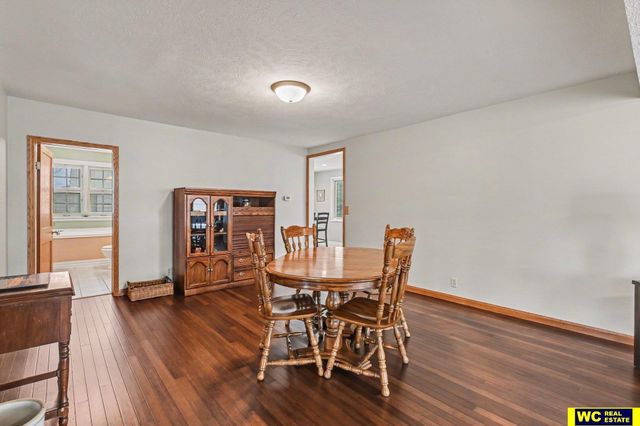 9887 County Road 7, Nickerson, NE 68044