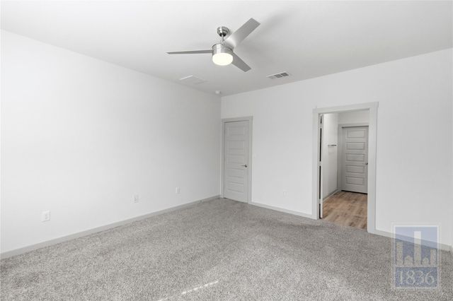 8129 Linnie LN, Austin, TX 78724