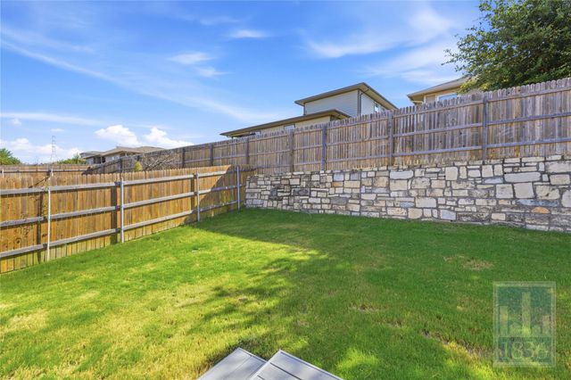 8129 Linnie LN, Austin, TX 78724