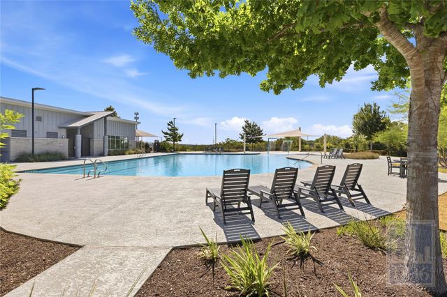 8129 Linnie LN, Austin, TX 78724