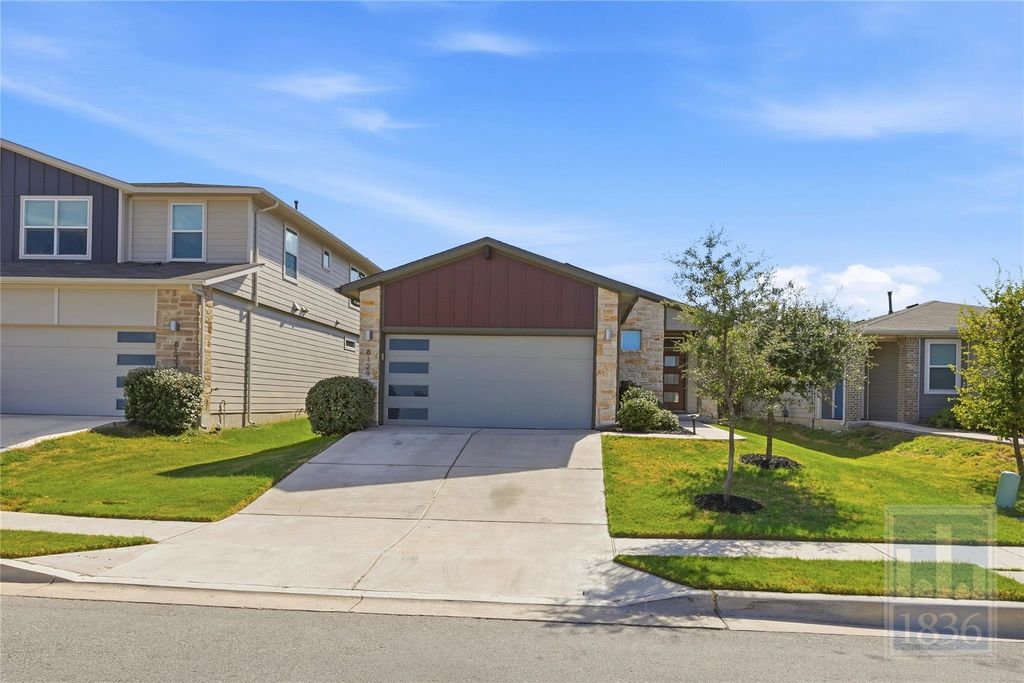 8129 Linnie LN, Austin, TX 78724