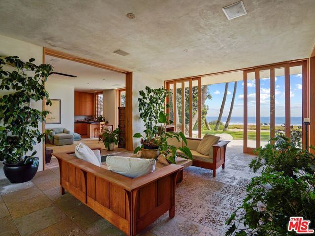 31280 Broad Beach Road, Malibu, CA 90265