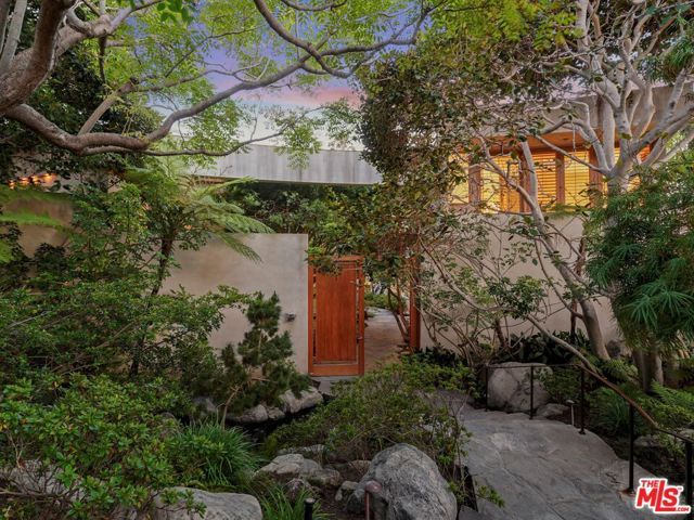 31280 Broad Beach Road, Malibu, CA 90265