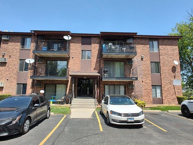 6005 MARSHALL Avenue 8, Chicago Ridge, IL 60415