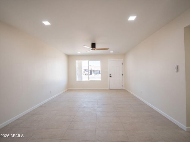 2541 N 50 Lane, Phoenix, AZ 85035