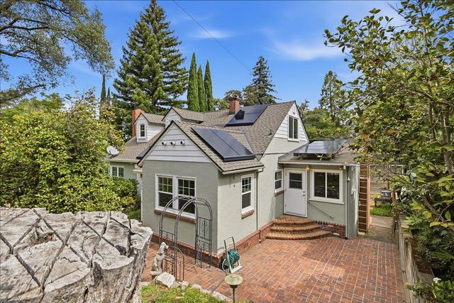 152 Kenmass Ave, Auburn, CA 95603
