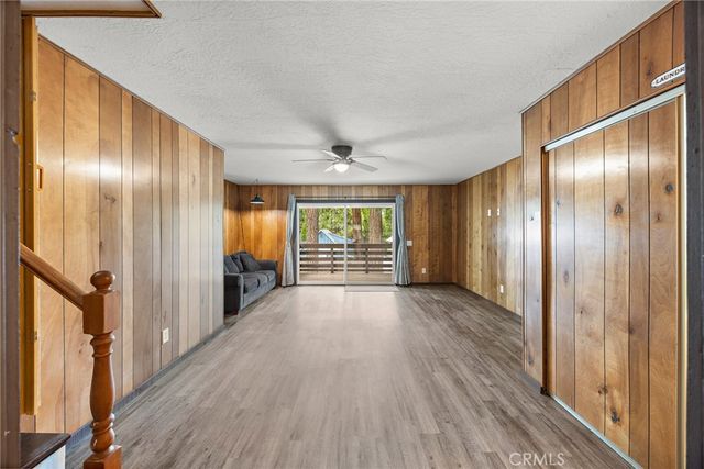 23376 Crestline Road, Crestline, CA 92325