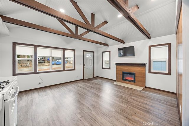 23376 Crestline Road, Crestline, CA 92325