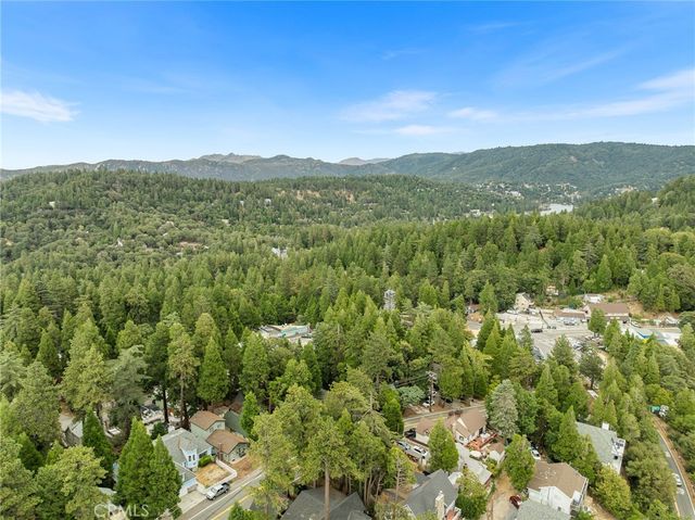 23376 Crestline Road, Crestline, CA 92325