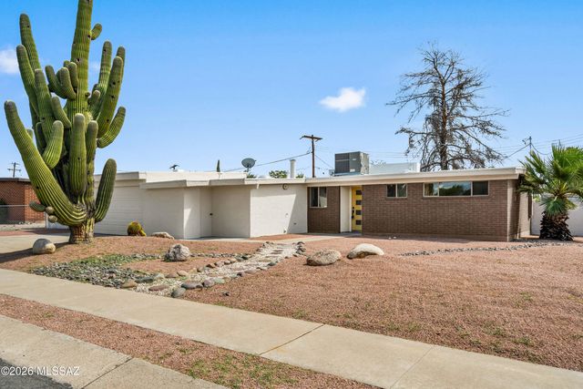 7438 E 25th Street, Tucson, AZ 85710