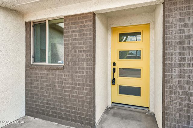 7438 E 25th Street, Tucson, AZ 85710