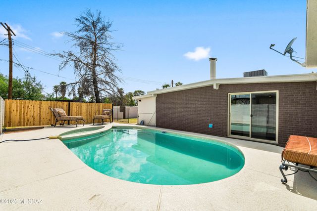7438 E 25th Street, Tucson, AZ 85710