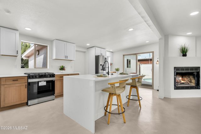 7438 E 25th Street, Tucson, AZ 85710