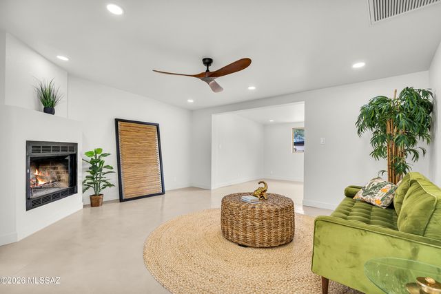 7438 E 25th Street, Tucson, AZ 85710