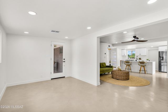 7438 E 25th Street, Tucson, AZ 85710