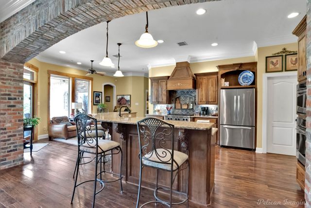 1860 Leonard Road, Shreveport, LA 71115