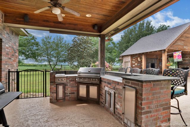 1860 Leonard Road, Shreveport, LA 71115