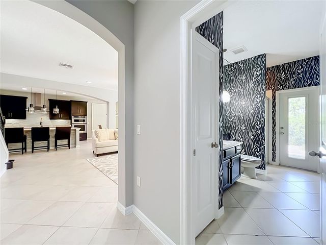 8316 LOOKOUT POINTE DRIVE, Windermere, FL 34786