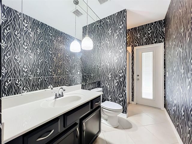 8316 LOOKOUT POINTE DRIVE, Windermere, FL 34786