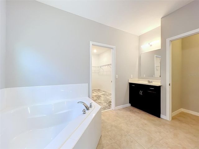 8316 LOOKOUT POINTE DRIVE, Windermere, FL 34786