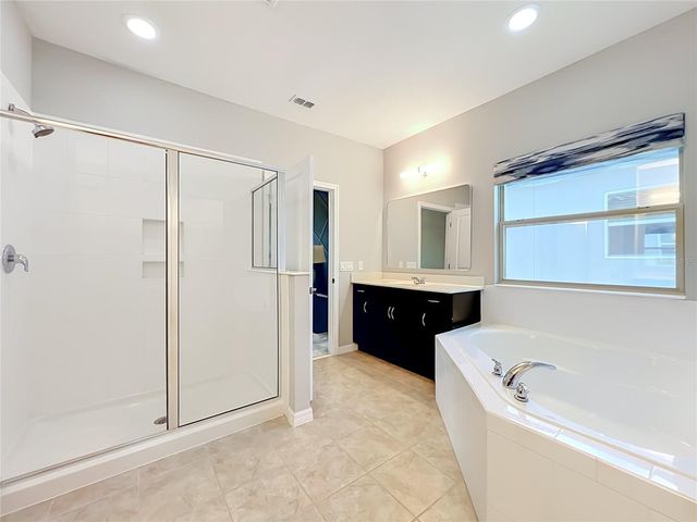 8316 LOOKOUT POINTE DRIVE, Windermere, FL 34786