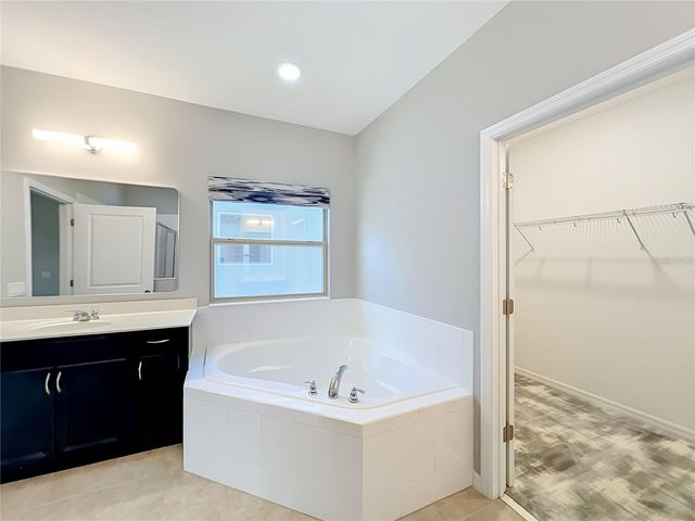 8316 LOOKOUT POINTE DRIVE, Windermere, FL 34786