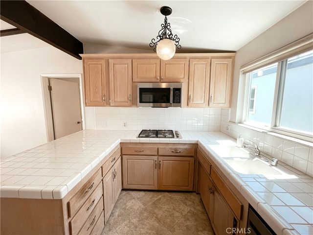 1542 Steinhart, Redondo Beach, CA 90278