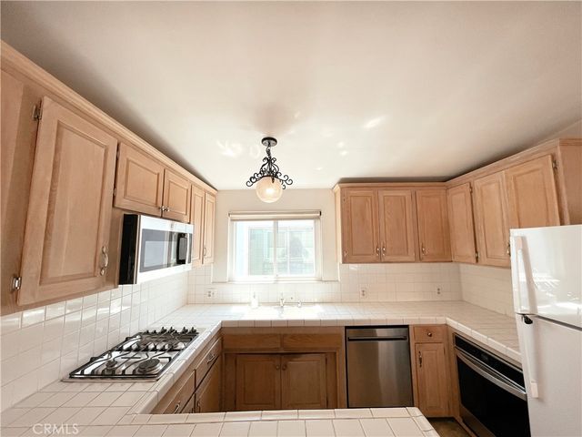 1542 Steinhart, Redondo Beach, CA 90278