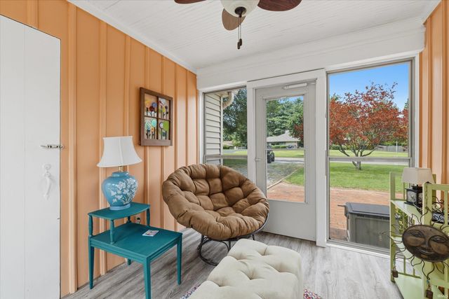 1418 Greenfield Road, Evansville, IN 47715