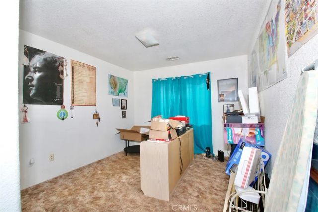 7536 Victoria, Yucca Valley, CA 92284