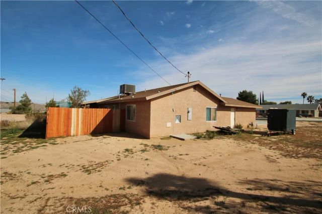 7536 Victoria, Yucca Valley, CA 92284