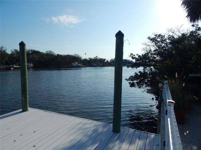 8025 ISLAND DRIVE, Port Richey, FL 34668