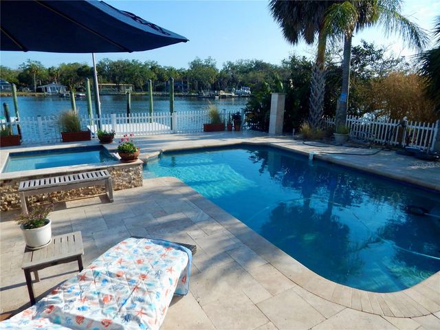 8025 ISLAND DRIVE, Port Richey, FL 34668