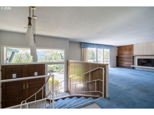 4072 NORMANDY Way, Eugene, OR 97405