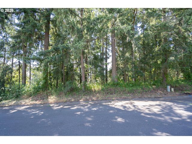 4072 NORMANDY Way, Eugene, OR 97405