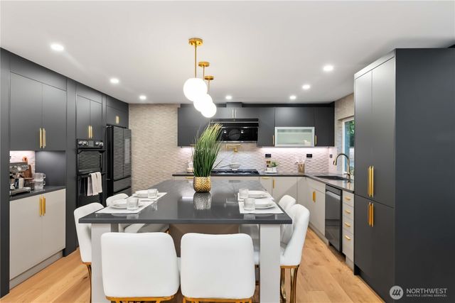 28030 185th Place SE, Kent, WA 98052