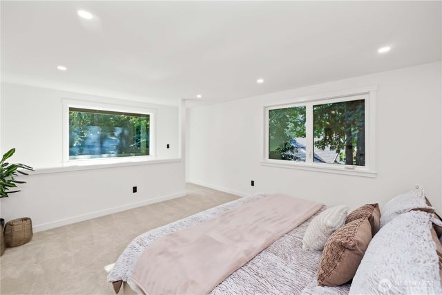 28030 185th Place SE, Kent, WA 98052