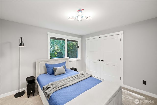 28030 185th Place SE, Kent, WA 98052