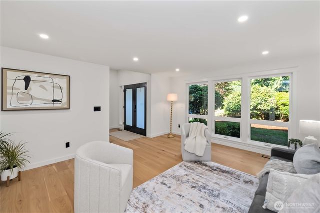 28030 185th Place SE, Kent, WA 98052