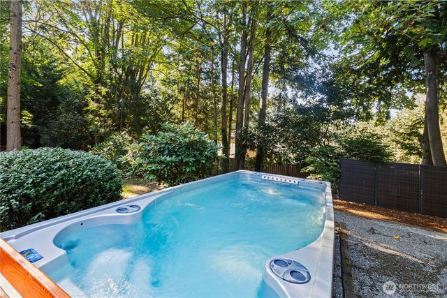 28030 185th Place SE, Kent, WA 98052