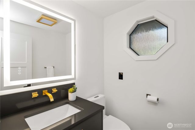 28030 185th Place SE, Kent, WA 98052