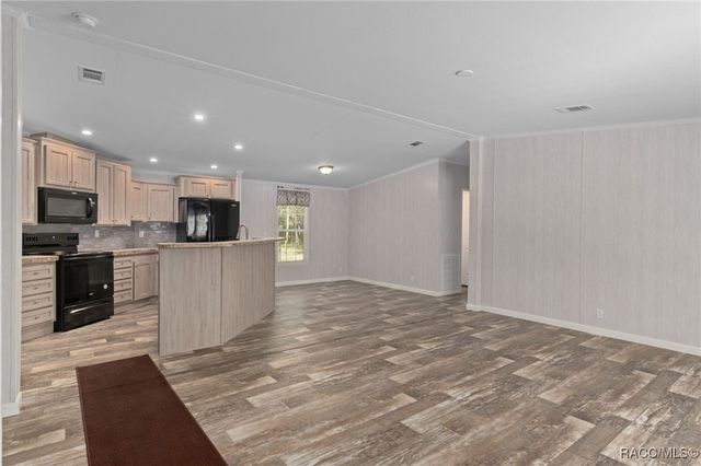 1691 E Sheridan Lane, Hernando, FL 34442