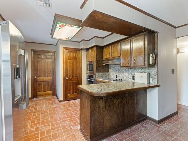 1402 Spanish Moss Drive, Lufkin, TX 75904