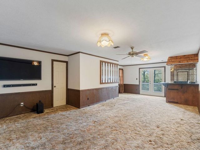 1402 Spanish Moss Drive, Lufkin, TX 75904